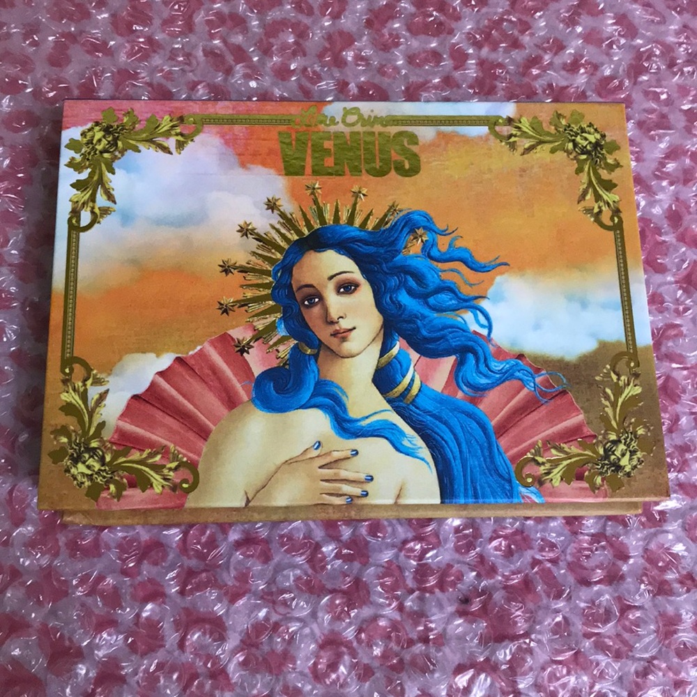 LIME CRIME EYESHADOW PALETTE